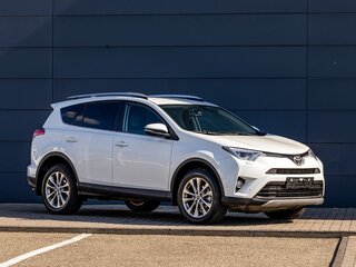 2019 Toyota RAV4 IV (XA40) Рестайлинг, белый, 2095000 рублей, вид 3