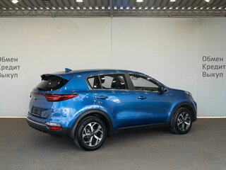 2020 Kia Sportage IV Рестайлинг, синий, 1899000 рублей, вид 2