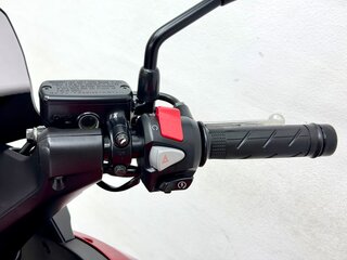 2012 Honda VFR 800X (Crossrunner), красный, 650000 рублей, вид 3