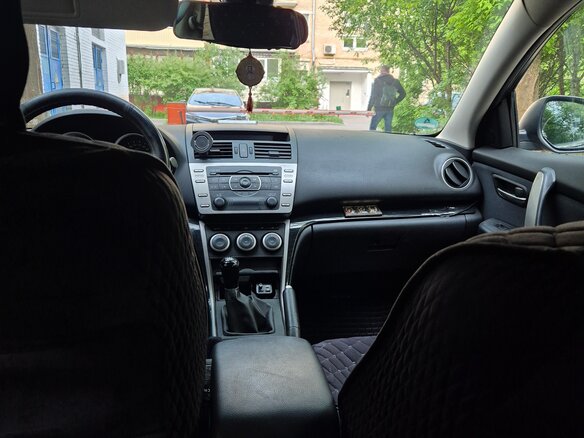2008 Mazda 6 II (GH), чёрный, 749999 рублей - вид 8