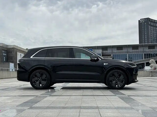 2025 Li Auto (Lixiang) L6 I, чёрный, 7420000 рублей, вид 4