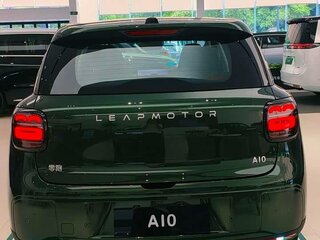 2026 Leapmotor A10 53 kWh, зелёный, 1900000 рублей, вид 4