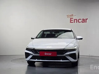 2023 Hyundai Avante VII Рестайлинг, белый, 1830000 рублей, вид 2