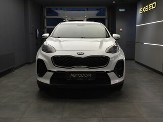 2018 Kia Sportage IV Рестайлинг, белый, 1877000 рублей, вид 2