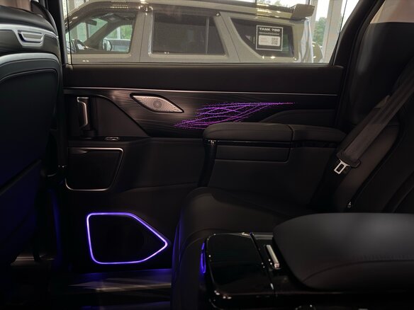 2026 Wey 80 Business Lounge 44.28 kWh, чёрный, 8799000 рублей - вид 12