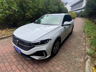 2023 Volkswagen Lavida III Рестайлинг, белый, 1110333 рублей, вид 3