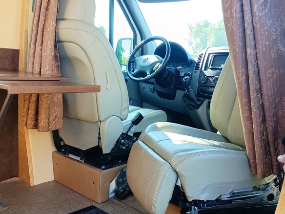 2012 Mercedes-Benz Sprinter, белый, 6900000 рублей - вид 8