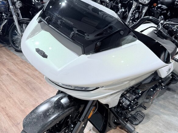 2024 Harley-Davidson CVO Road Glide ST, белый, 4799000 рублей - вид 21