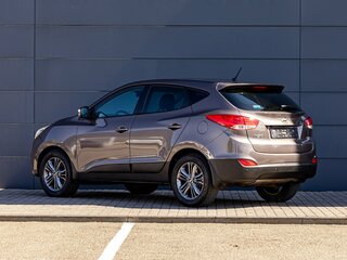 2015 Hyundai ix35 I Рестайлинг, коричневый, 1395000 рублей, вид 4