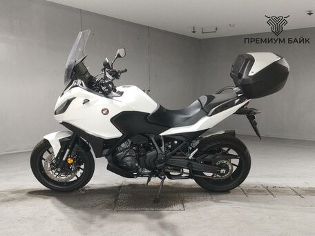 2022 Honda NT1100, белый, 1499000 рублей, вид 2