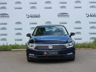 2017 Volkswagen Passat B8, синий, 1450000 рублей, вид 2