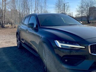 2019 Volvo V60 Cross Country II, серый, 3300000 рублей, вид 5