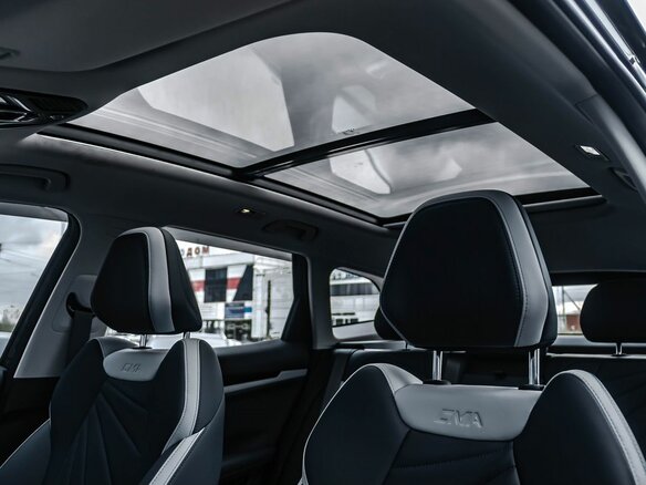 2025 Geely Atlas II, чёрный, 3870990 рублей - вид 17