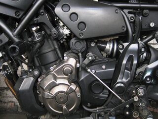 2018 Yamaha XSR700, пурпурный, 570000 рублей, вид 3