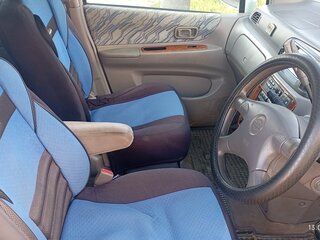 2000 Nissan Liberty, белый, 220000 рублей, вид 3