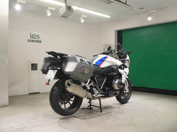 2016 BMW R 1200 RS, белый, 919000 рублей - вид 32