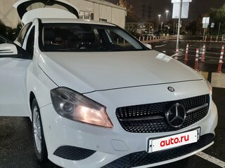 2014 Mercedes-Benz A-Класс 180 III (W176), белый, 1200000 рублей, вид 2