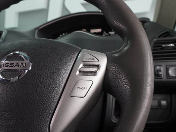 2011 Nissan Serena IV (C26), серый, 1259000 рублей - вид 14
