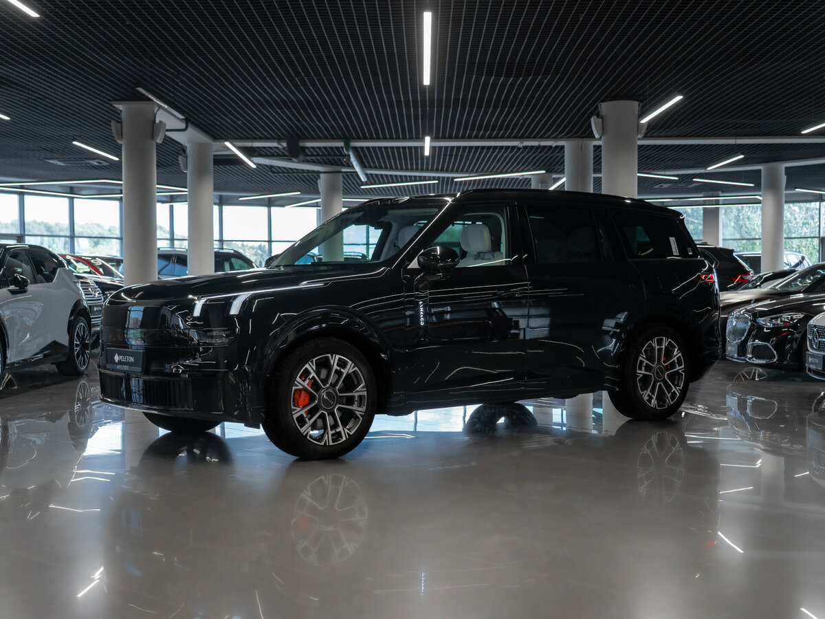 Открыть фотографии: Lynk & Co 900