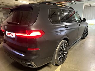 2021 BMW X7 30d I (G07), чёрный, 8499999 рублей, вид 4