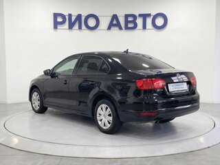 2012 Volkswagen Jetta VI, чёрный, 749999 рублей, вид 5