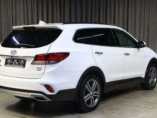 2017 Hyundai Santa Fe Grand III Рестайлинг, белый, 1999000 рублей, вид 2