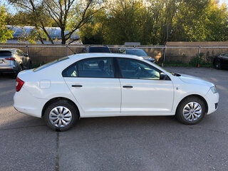 2015 Skoda Rapid I, белый, 415000 рублей, вид 4