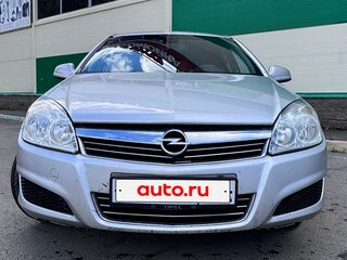 2011 Opel Astra H Рестайлинг, серебристый, 525000 рублей, вид 2