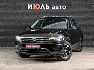 2018 Volkswagen Tiguan II, чёрный, 2605000 рублей, вид 1