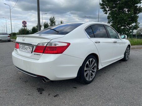 2013 Honda Accord IX, белый, 1200000 рублей, вид 4