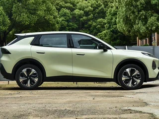 2026 Changan Qiyuan Q05 51.9 kWh II, зелёный, 2350228 рублей, вид 4