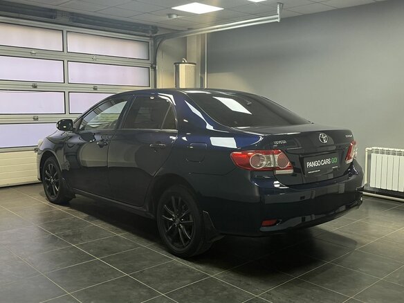 2012 Toyota Corolla X (E140, E150) Рестайлинг, синий, 1125000 рублей - вид 3