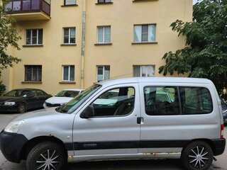 2008 Citroen Berlingo I Рестайлинг, серебристый, 280000 рублей, вид 5