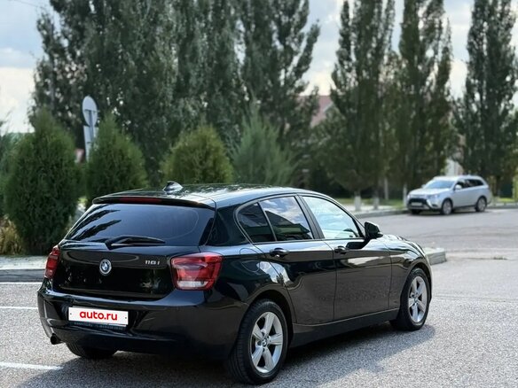 2012 BMW 1 серии 116i II (F20/F21), чёрный, 1000000 рублей - вид 5