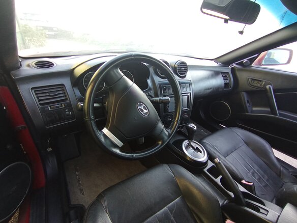 2002 Hyundai Tiburon II (GK), красный, 250000 рублей - вид 5