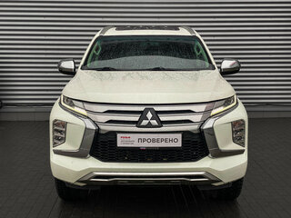 2022 Mitsubishi Montero Sport III Рестайлинг, белый, 4040000 рублей, вид 2