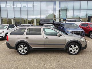 2012 Skoda Octavia Scout II (A5) Рестайлинг, серый, 1069000 рублей, вид 3