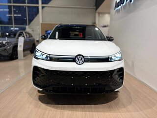 2025 Volkswagen Tiguan L Pro III (China Market), белый, 4950000 рублей, вид 2