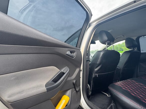 2011 Ford Focus III, серебристый, 600000 рублей - вид 15