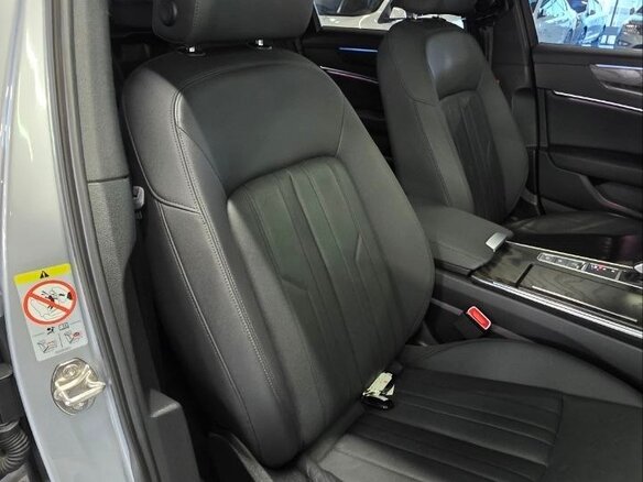 2019 Audi A6 45 TFSI V (C8), серебристый, 4650000 рублей - вид 10
