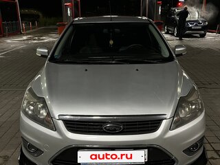 2008 Ford Focus II Рестайлинг, серебристый, 330000 рублей, вид 1