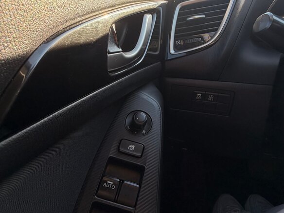 2014 Mazda 3 III (BM), белый - вид 11