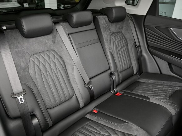 2025 Hongqi HS5 I Рестайлинг, серый, 3880000 рублей - вид 23