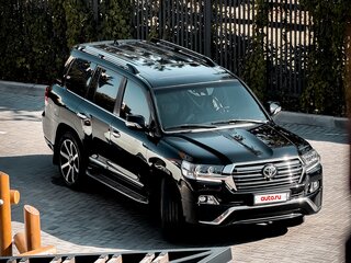 2016 Toyota Land Cruiser 200 Series Рестайлинг 2, чёрный, 5390000 рублей, вид 1