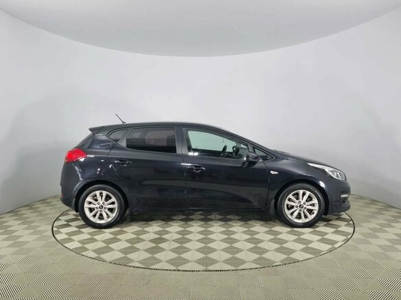 2016 Kia Ceed II Рестайлинг, чёрный - вид 3