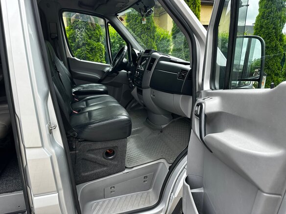 2007 Mercedes-Benz Sprinter, серебристый, 2500000 рублей - вид 9
