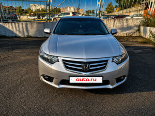 2011 Honda Accord VIII, серебристый, 1300000 рублей, вид 2