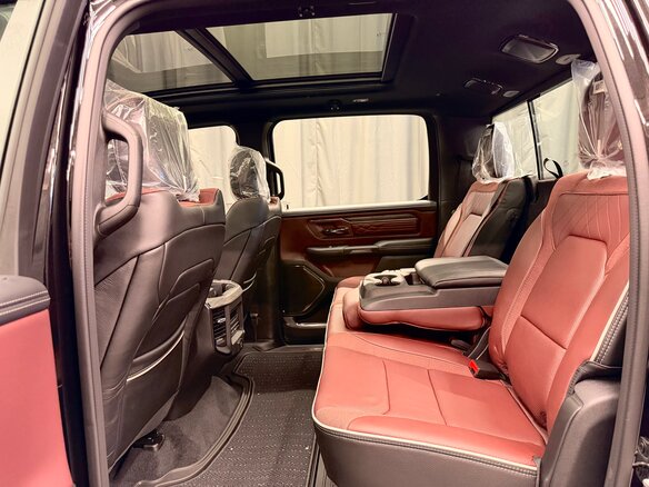 2026 Ram 1500 Crew Cab V Рестайлинг, чёрный, 9450000 рублей - вид 35