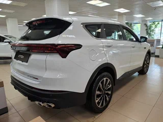2026 Jetour X70+ I Рестайлинг, белый, 3399000 рублей, вид 5