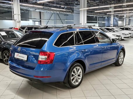 2019 Skoda Octavia III (A7) Рестайлинг, синий, 1630000 рублей, вид 3